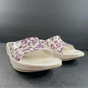 OOFOS OOahh Luxe Slide Sandal Size 9